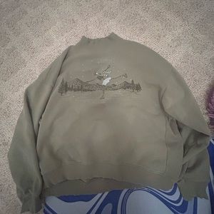 Mock Neck American eagle Sweatshirt!